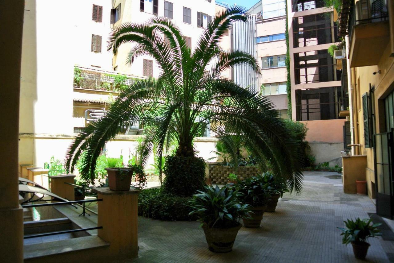 Beautiful Apartment In San Giovanni Close To Colosseo Rom Eksteriør billede